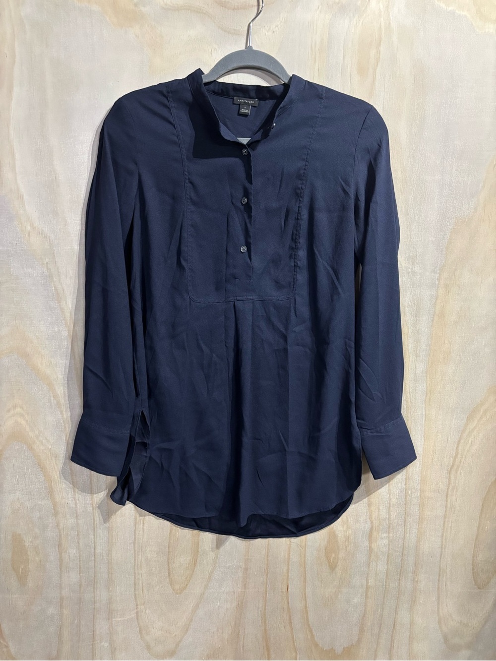 Ann Taylor Navy Blouse Small Button Front Work Top Women - Picture 2 of 9